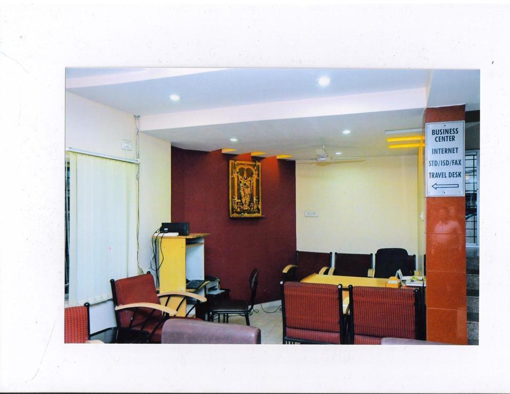 Hotel Padmini Residency Hyderabad Eksteriør bilde