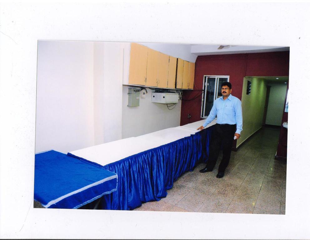 Hotel Padmini Residency Hyderabad Eksteriør bilde