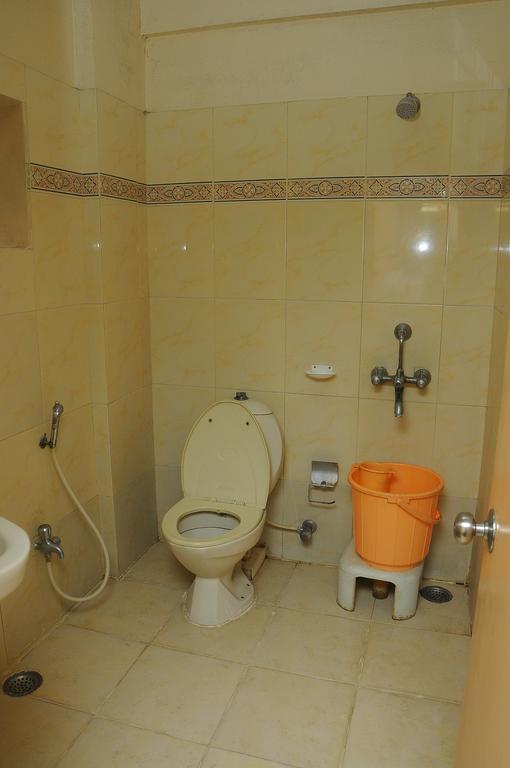 Hotel Padmini Residency Hyderabad Eksteriør bilde